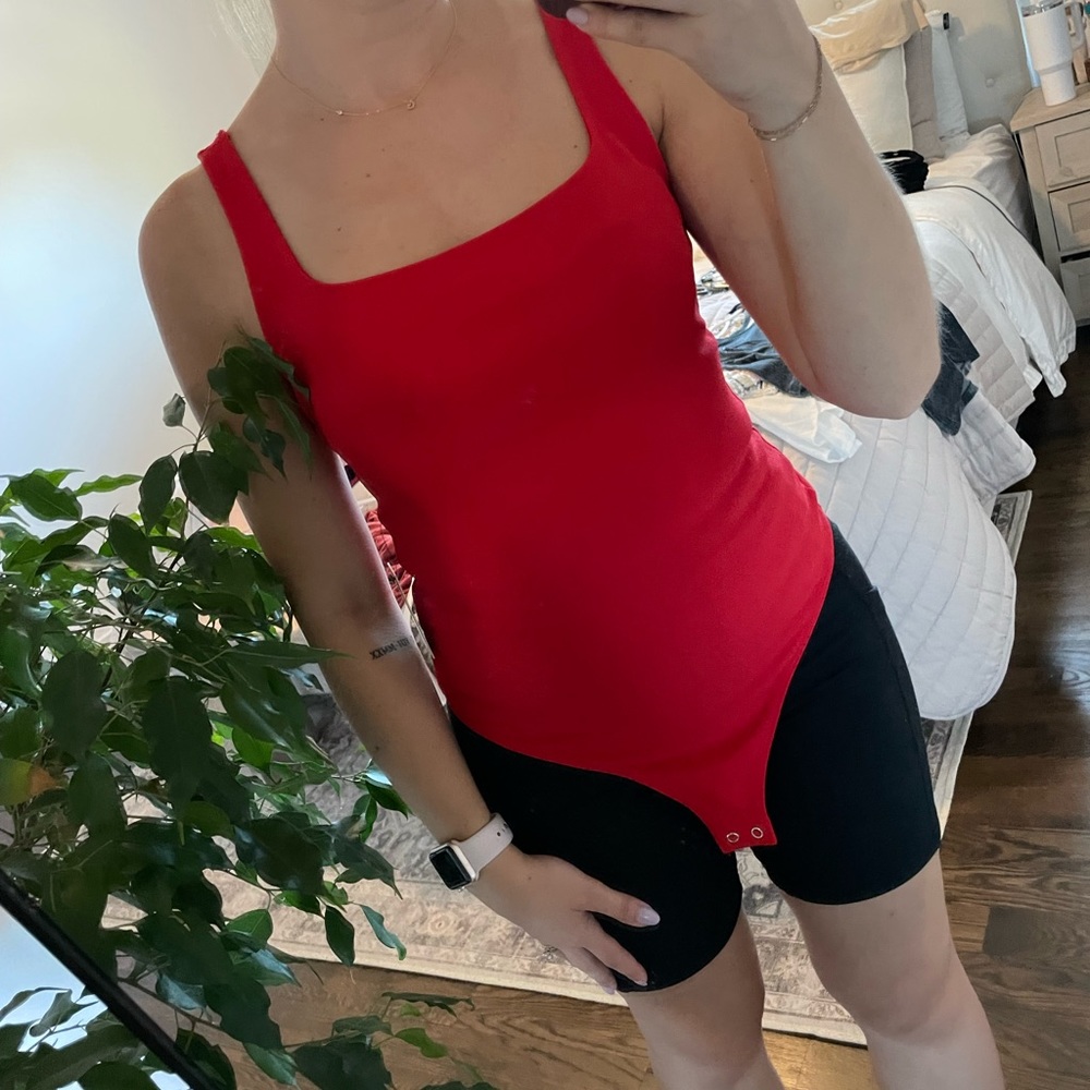 Express crop top